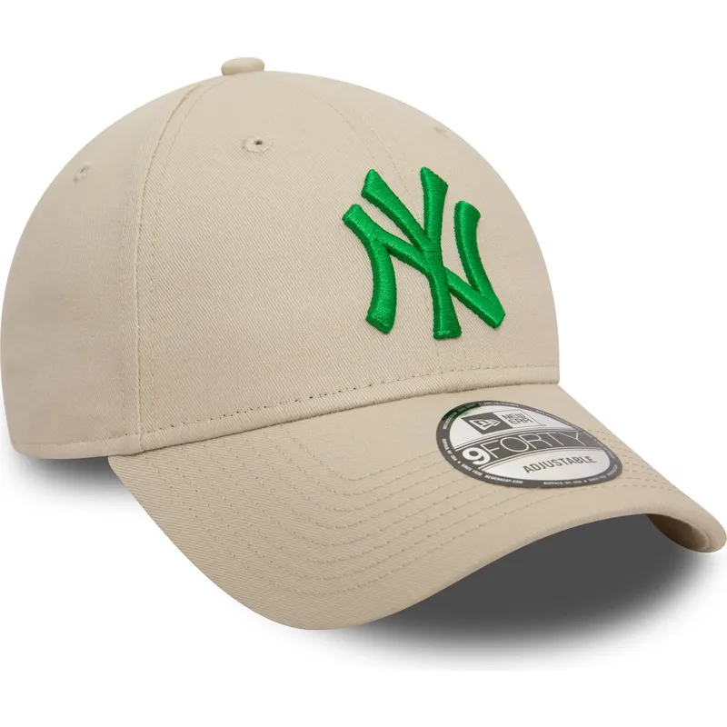 kepure-islenkta-smelio-reguliuojamas-9forty-league-essential-new-york-yankees-mlb-new-era