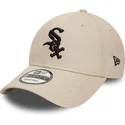 bezowa-regulowana-czapka-z-zakrzywionym-daszkiem-9forty-league-essential-chicago-white-sox-mlb-od-new-era