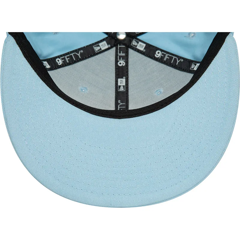 kepure-plokscia-melyna-snapback-9fifty-league-essential-new-york-yankees-mlb-new-era