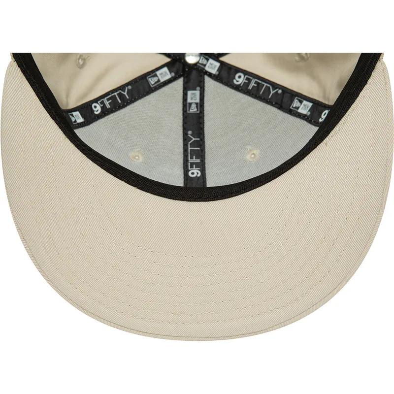kepure-plokscia-smelio-snapback-9fifty-league-essential-new-york-yankees-mlb-new-era kepure-plokscia-smelio-snapback-9fifty-league-essential-new-york-yankees-mlb-new-era