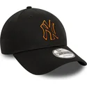 kepure-islenkta-juoda-reguliuojamas-9forty-team-outline-new-york-yankees-mlb-new-era