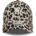 cap-islenkta-leopard-adjustable-strap-9forty-jacquard-new-york-yankees-mlb-new-era