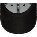 kepure-islenkta-juoda-reguliuojamas-9forty-monogram-new-york-yankees-mlb-new-era