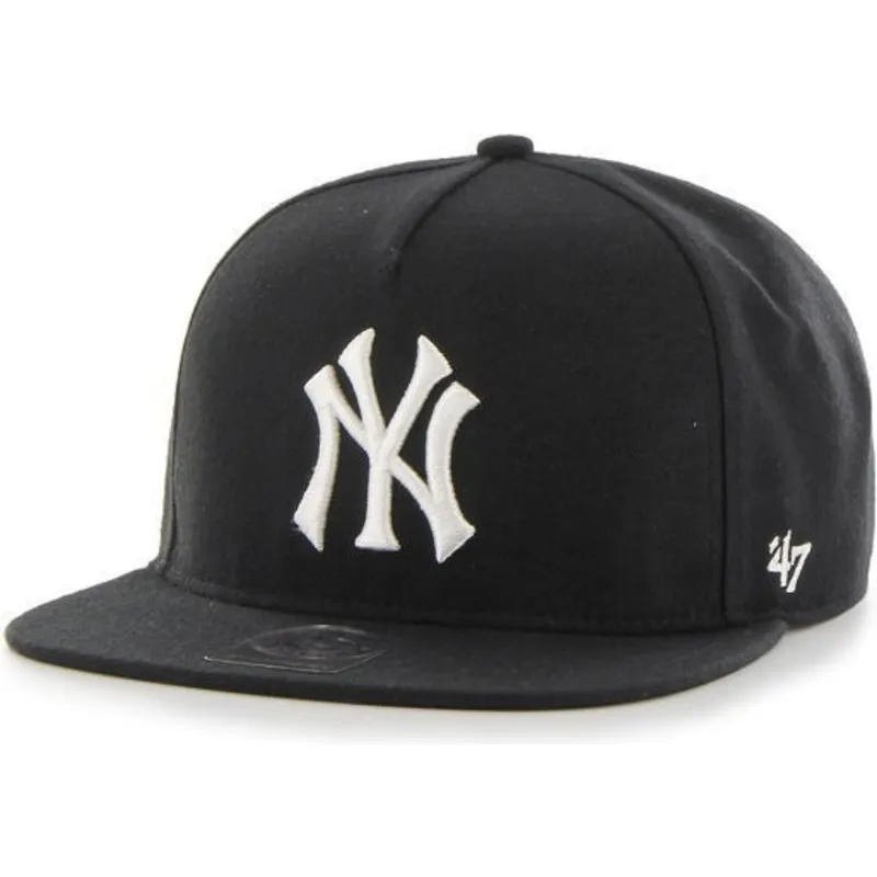 kepure-plokscia-juoda-snapback-new-york-yankees-mlb-47-brand