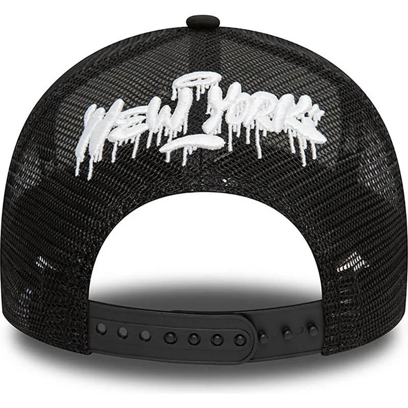 kepure-islenkta-juoda-snapback-a-frame-graphic-hot-dog-new-york-new-era
