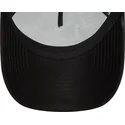 czapka-trucker-biala-i-czarna-a-frame-graphic-hot-dog-new-york-od-new-era