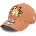 brazowa-regulowana-czapka-z-daszkiem-9twenty-floral-los-angeles-dodgers-mlb-od-new-era