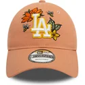 brazowa-regulowana-czapka-z-daszkiem-9twenty-floral-los-angeles-dodgers-mlb-od-new-era