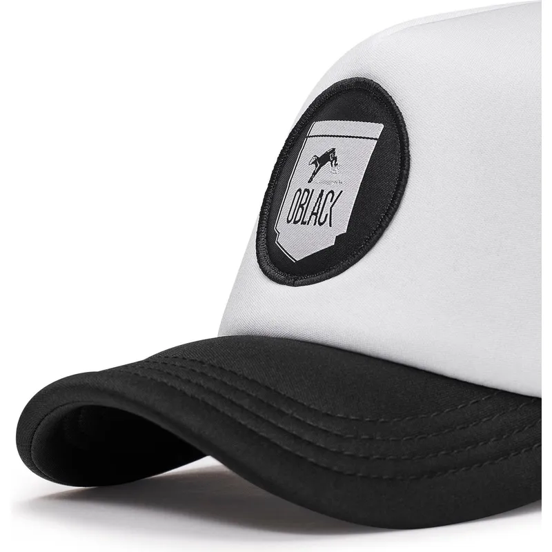 kepure-islenkta-vilkikas-juoda-snapback-classic-oblack