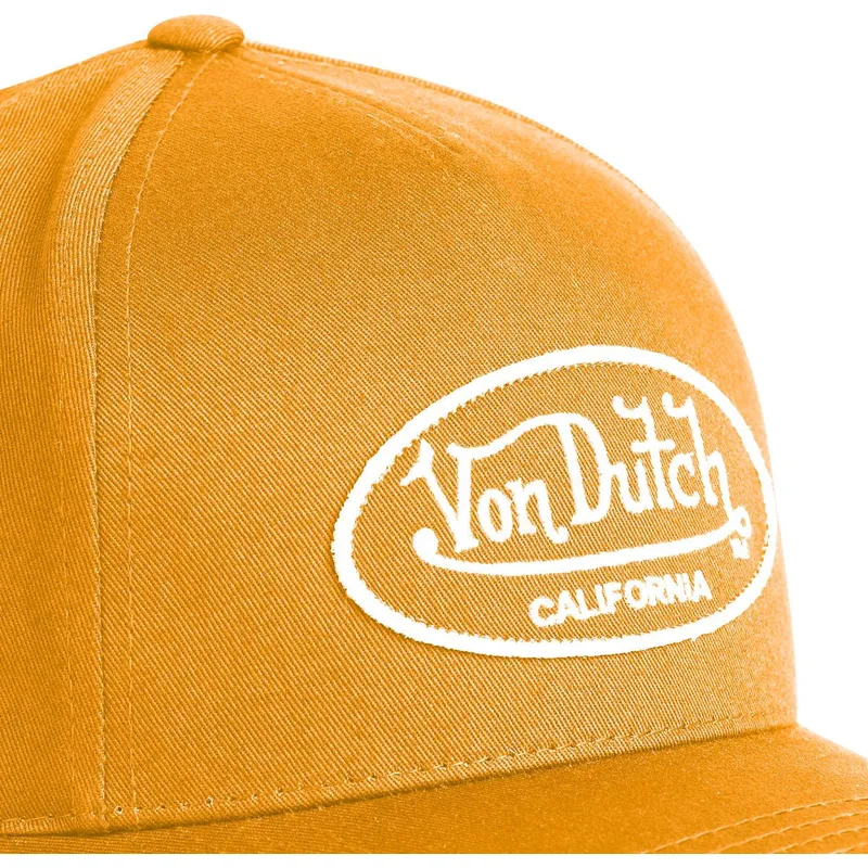 kepure-islenkta-ruda-reguliuojama-juostele-lof-c3-von-dutch