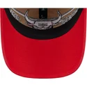 kepure-islenkta-ruda-reguliuojama-juostele-9twenty-draft-2024-chicago-bulls-nba-new-era