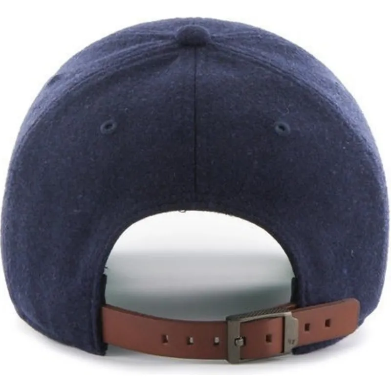 kepure-islenkta-tamsiai-melyna-reguliuojamas-cinta-piel-new-york-yankees-mlb-47-brand