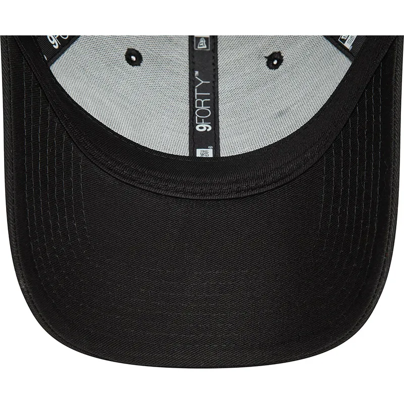 cap-islenkta-black-snapback-9forty-haas-f1-team-formula-1-new-era