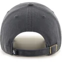 ciemnoszara-zakrzywiona-czapka-new-york-yankees-mlb-clean-up-od-47-brand