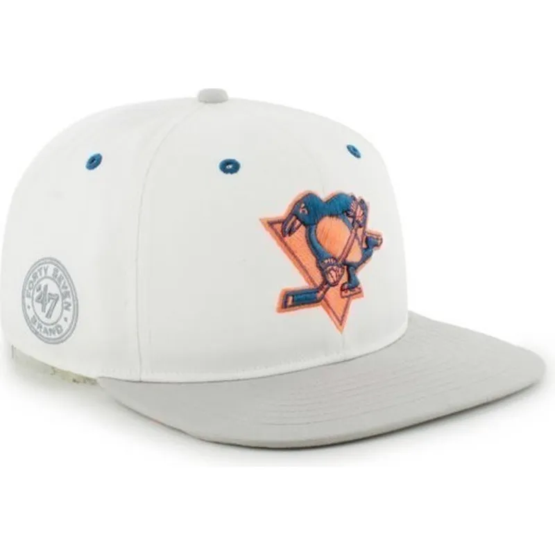 kepure-plokscia-balta-snapback-nhl-47-brand