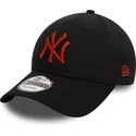 kepure-islenkta-juoda-reguliuojamas-9forty-league-essential-new-york-yankees-mlb-new-era