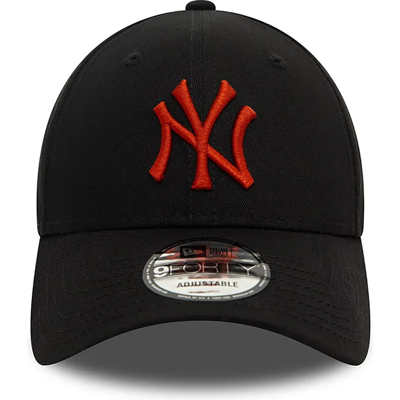 kepure-islenkta-juoda-reguliuojamas-9forty-league-essential-new-york-yankees-mlb-new-era