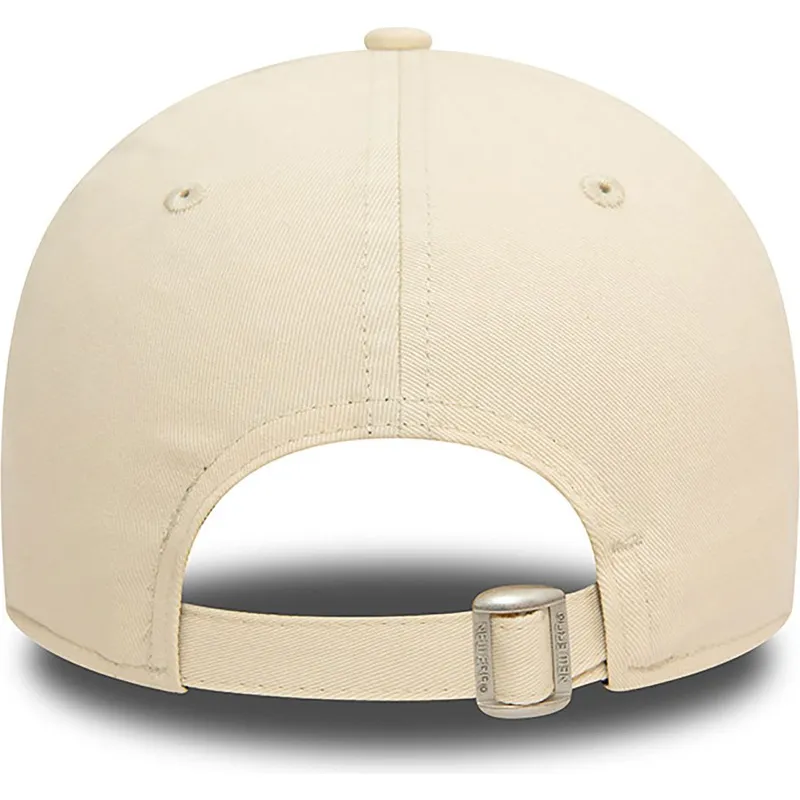 kepure-islenkta-smelio-reguliuojamas-9forty-essential-new-era
