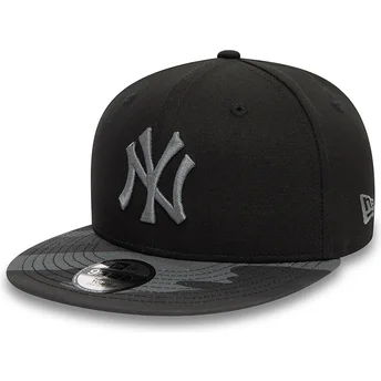 New Era Flat Brim Youth Grey Logo 9FIFTY Contrast New York Yankees MLB Black Snapback Cap