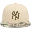 new-era-flat-brim-youth-green-logo-9fifty-contrast-new-york-yankees-mlb-beige-snapback-cap