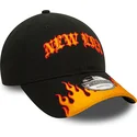 czapka-z-zakrzywionym-daszkiem-czarno-pomaranczowa-regulowana-9twenty-race-flame-new-era