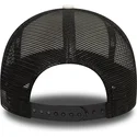 kepure-islenkta-juoda-snapback-bugs-bunny-and-his-friends-a-frame-looney-tunes-new-era