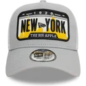 kepure-islenkta-pilka-snapback-a-frame-license-plate-new-york-ciudades-y-playas-new-era