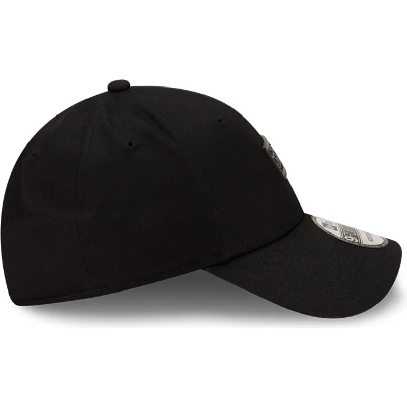 kepure-islenkta-juoda-reguliuojama-juostele-9forty-matte-metal-red-bull-racing-formula-1-new-era