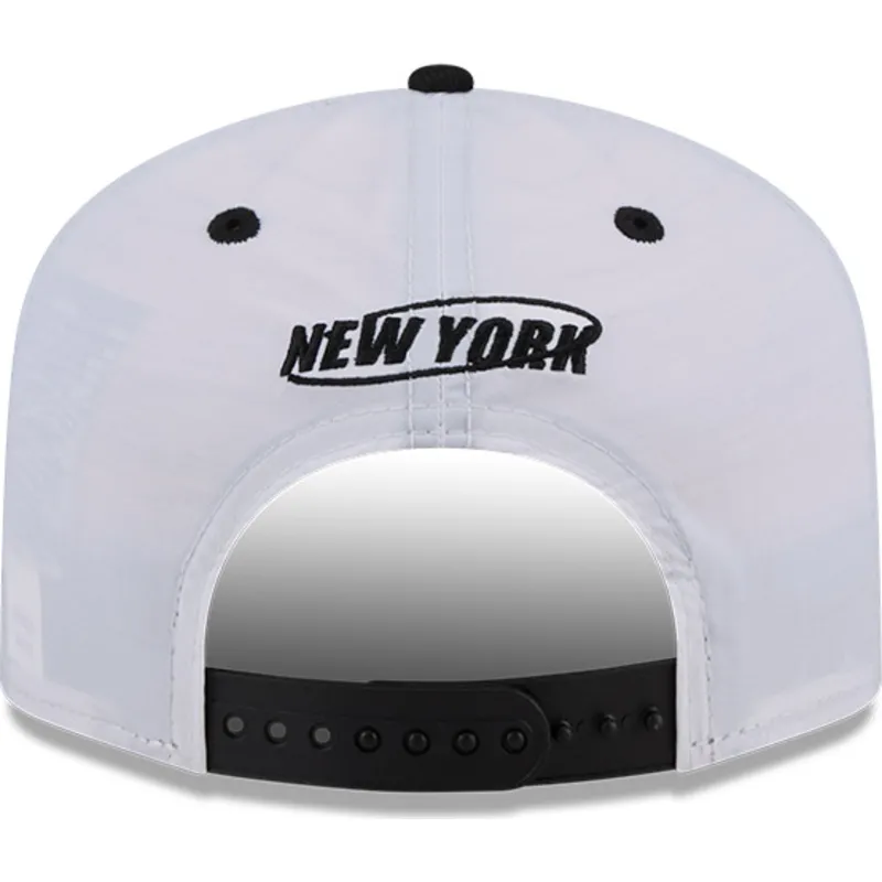 kepure-islenkta-balta-snapback-golfer-chrome-new-york-yankees-mlb-new-era
