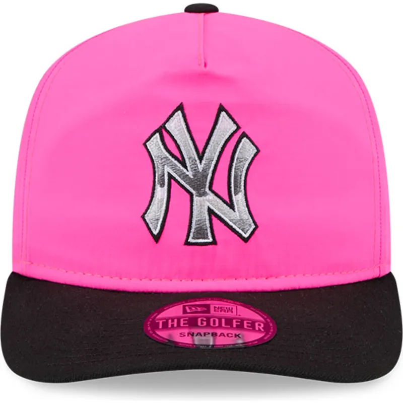 rozowa-i-czarna-zakrzywiona-czapka-snapback-golfer-chrome-logo-new-york-yankees-mlb-new-era
