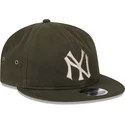 kepure-plokscia-zalia-reguliuojamas-9fifty-waxed-canvas-new-york-yankees-mlb-new-era