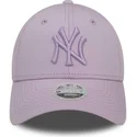 kepure-islenkta-violetine-reguliuojama-juostele-9forty-league-essential-new-york-yankees-mlb-new-era