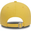 regulowana-zolta-czapka-z-zakrzywionym-daszkiem-9forty-essential-od-new-era