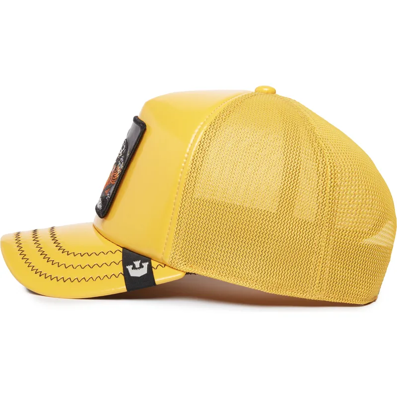 kepure-islenkta-geltona-snapback-mamba-mentality-puff-patent-the-farm-goorin-bros