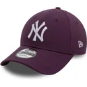 fioletowa-zakrzywiona-czapka-z-daszkiem-9forty-league-essential-new-york-yankees-mlb-marki-new-era-regulowana