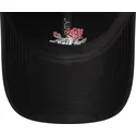 kepure-islenkta-juoda-reguliuojamas-9twenty-rose-icon-new-era