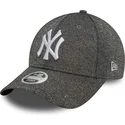 kepure-islenkta-juoda-reguliuojamas-9forty-glitter-new-york-yankees-mlb-new-era