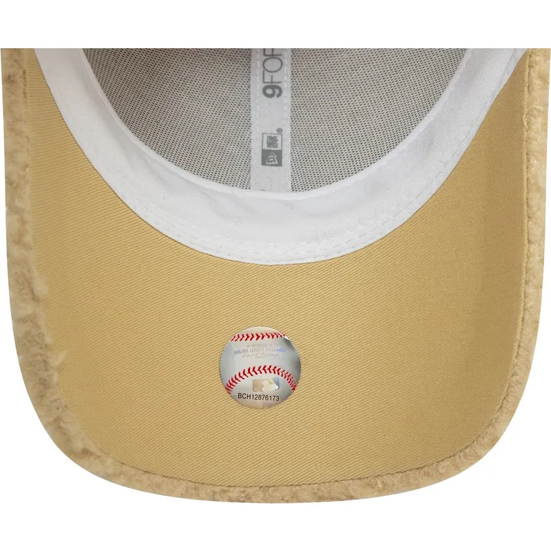 kepure-islenkta-smelio-reguliuojamas-9forty-borg-new-york-yankees-mlb-new-era