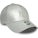 kepure-islenkta-pilka-reguliuojamas-plateada-plateado-9forty-midi-pu-new-york-yankees-mlb-new-era