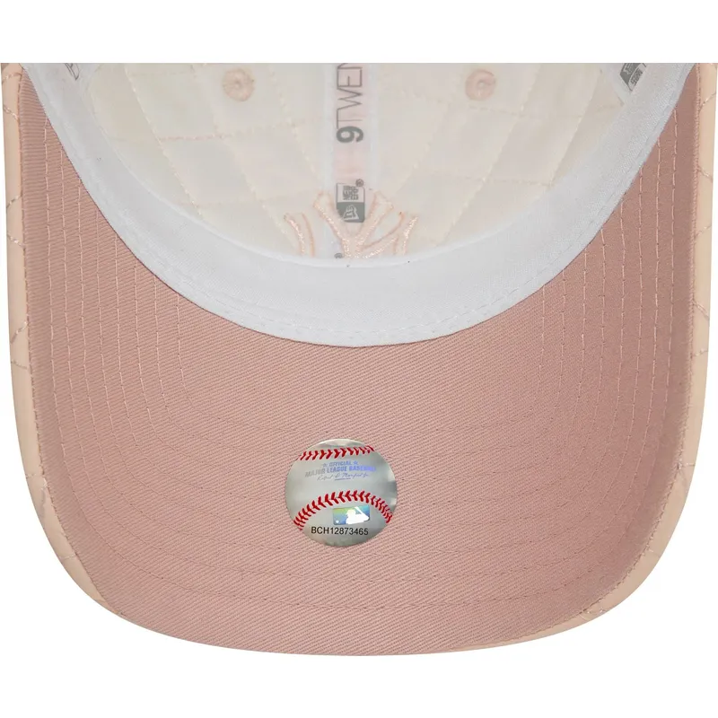 cap-islenkta-pink-adjustable-strap-9twenty-padded-new-york-yankees-mlb-new-era