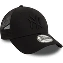 czapka-trucker-czarna-regulowana-z-czarnym-logo-9forty-home-field-new-york-yankees-mlb-new-era