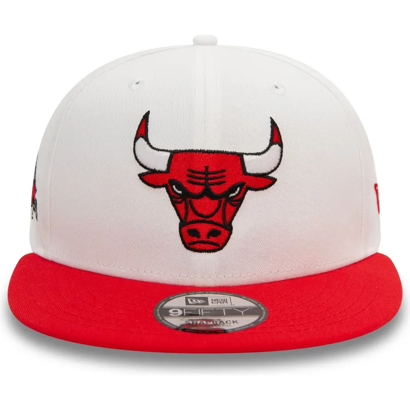 kepure-plokscia-raudona-snapback-9fifty-white-crown-patch-chicago-bulls-nba-new-era kepure-plokscia-raudona-snapback-9fifty-white-crown-patch-chicago-bulls-nba-new-era