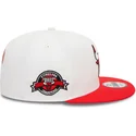 kepure-plokscia-raudona-snapback-9fifty-white-crown-patch-chicago-bulls-nba-new-era