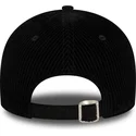 czarna-zakrzywiona-czapka-z-daszkiem-z-regulacja-dla-kobiet-z-bezowym-logo-9forty-cord-new-york-yankees-mlb-od-new-era