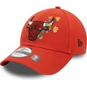 czapka-z-zakrzywionym-daszkiem-pomaranczowa-regulowana-9forty-flower-icon-chicago-bulls-nba-od-new-era