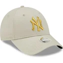 cap-islenkta-beige-adjustable-strap-dorado-9forty-metallic-new-york-yankees-mlb-new-era