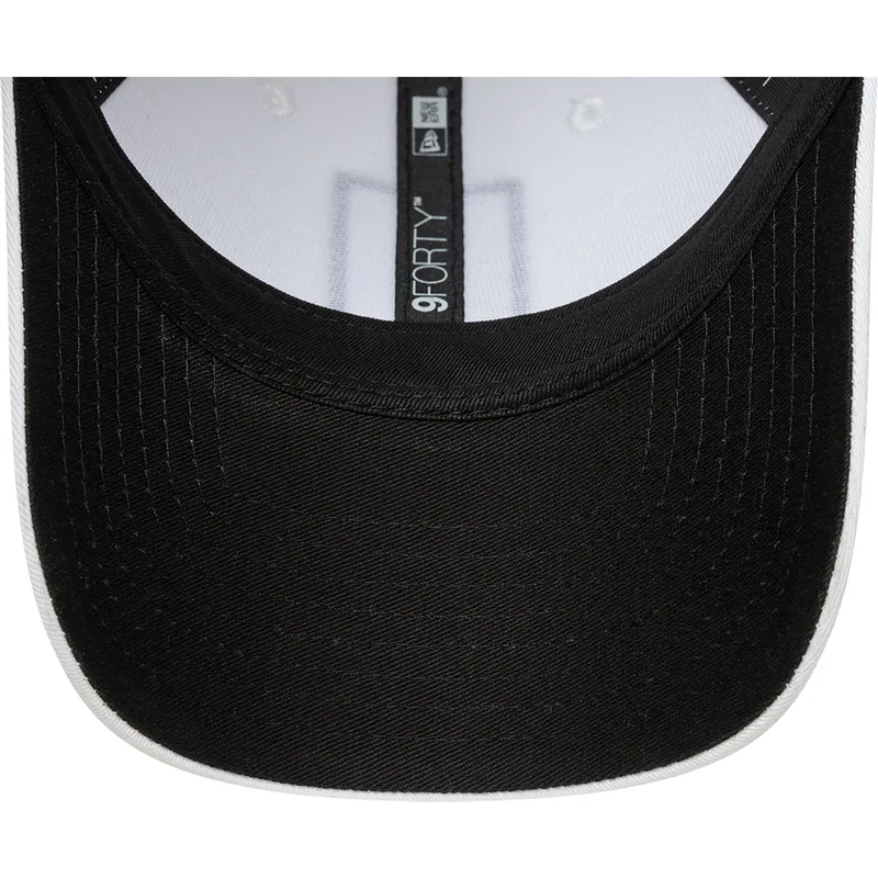 cap-islenkta-white-adjustable-strap-9forty-core-pio-fc-kings-league-new-era
