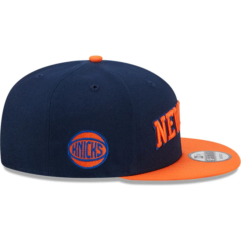 granatowo-pomaranczowa-plaska-czapka-snapback-9fifty-statement-new-york-knicks-nba-new-era