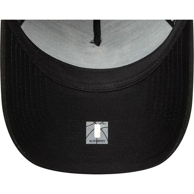 czapka-trucker-czarno-fioletowa-a-frame-classic-toronto-raptors-nba-new-era