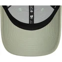 czapka-z-daszkiem-jasnozielona-regulowana-9forty-essential-od-new-era